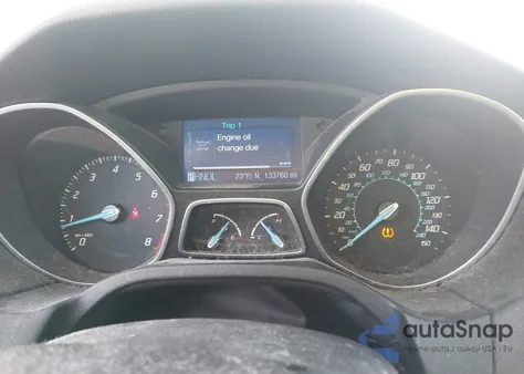 2012 Ford Focus Se z USA, uszkodzony, nr VIN 1FAHP3F26CL283036